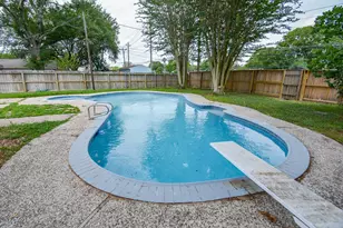 6042 Willowbend Blvd, Houston, TX 77096 - Photo 1