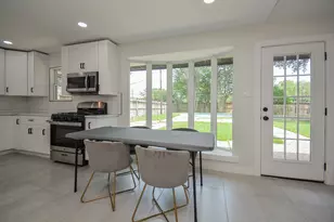6042 Willowbend Blvd, Houston, TX 77096 - Photo 11