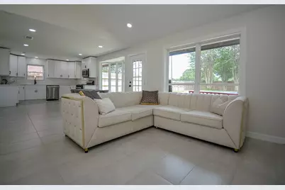 6042 Willowbend Boulevard, Houston, TX 77096 - Photo 15