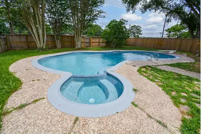 6042 Willowbend Boulevard, Houston, TX 77096 - Photo 3