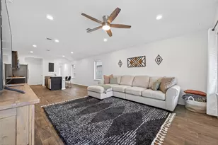 14784 Hazel Br Dr, New Caney, TX 77357 - Photo 9