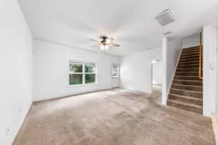 7675 Dragon Pearls Ln, Conroe, TX 77304 - Photo 9
