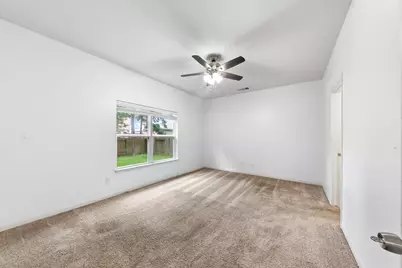 7675 Dragon Pearls Lane, Conroe, TX 77304 - Photo 13