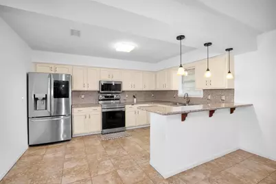 202 Twin Harbors Drive, Onalaska, TX 77360 - Photo 11