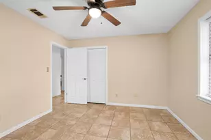 202 Twin Harbors Dr, Onalaska, TX 77360 - Photo 17