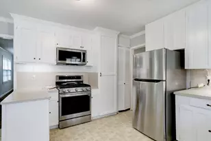 5217 Locust St, Bellaire, TX 77401 - Photo 5