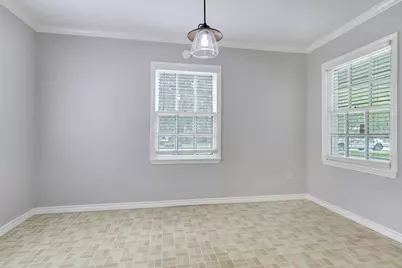 5217 Locust Street, Bellaire, TX 77401 - Photo 7