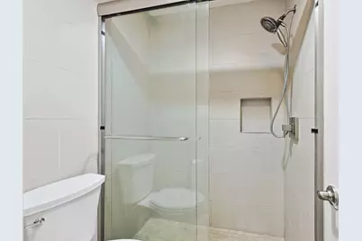 3402 Garrott Street #15, Houston, TX 77006 - Photo 7