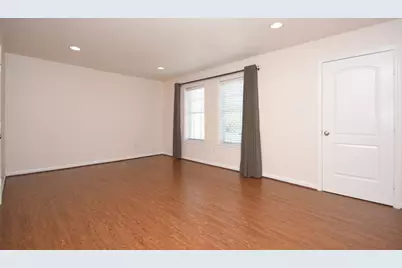13240 Trail Hollow Drive #3240, Houston, TX 77079 - Photo 31