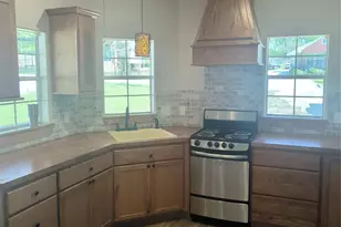 16 Walnut Ln, Riverside, TX 77320 - Photo 11