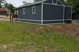 16 Walnut Ln, Riverside, TX 77320 - Photo 5