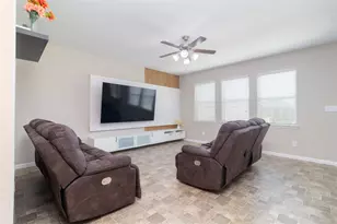 10731 Sun River Falls Dr, Humble, TX 77396 - Photo 7