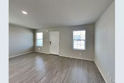 5446 Verdugos Palace, San Antonio, TX 78244 - Photo 3