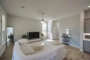 5111 Wyatt James Ln, Fulshear, TX 77423 - Photo 5