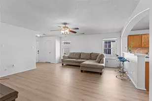 2211 Pine Croft Dr, Humble, TX 77396 - Photo 9