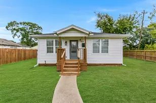 749 E 41st St, Houston, TX 77022 - Photo 1