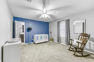 749 E 41st St, Houston, TX 77022 - Photo 19