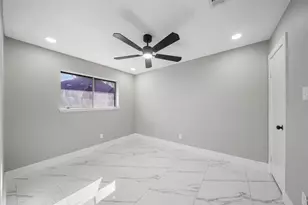 23242 Canyon Lake Dr, Spring, TX 77373 - Photo 25