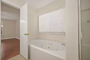 18911 Atasca Oaks Dr, Humble, TX 77346 - Photo 17