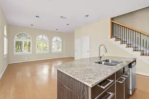 802 Jackson Hill St, Houston, TX 77007 - Photo 11