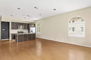 802 Jackson Hill St, Houston, TX 77007 - Photo 7