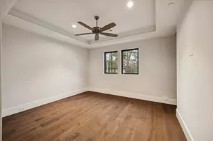318 Knipp Rd, Houston, TX 77024 - Photo 35
