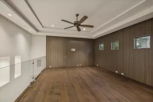 318 Knipp Rd, Houston, TX 77024 - Photo 29