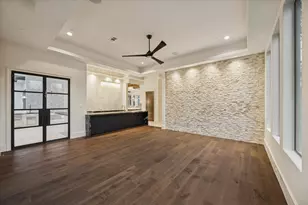 318 Knipp Rd, Houston, TX 77024 - Photo 25