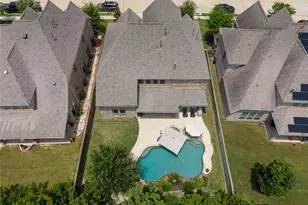 19719 Raccoon Holw Wy, Cypress, TX 77433 - Photo 5