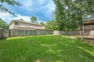 3319 Sycamore Springs Dr, Houston, TX 77339 - Photo 27