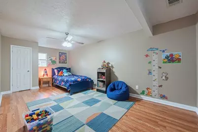 3319 Sycamore Springs Drive, Houston, TX 77339 - Photo 15