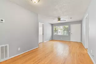 7405 Carver Ave, Texas City, TX 77591 - Photo 9