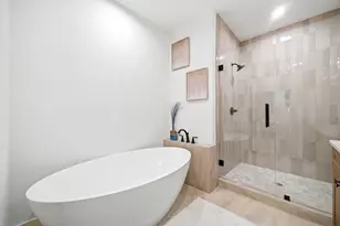 2212 Lou Ellen Ln, Houston, TX 77018 - Photo 35