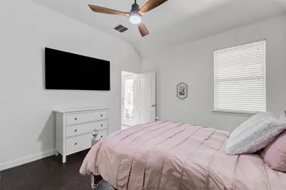 38 S Pinto Point Circle, The Woodlands, TX 77389 - Photo 27