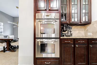 38 S Pinto Point Circle, The Woodlands, TX 77389 - Photo 19