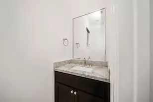 22 Hermann Park Ct, Houston, TX 77021 - Photo 17