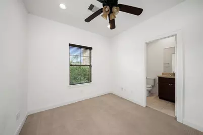 22 Hermann Park Court, Houston, TX 77021 - Photo 25