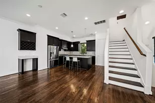22 Hermann Park Ct, Houston, TX 77021 - Photo 1