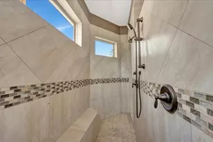 1310 Tamina Pass Ln, Friendswood, TX 77546 - Photo 13