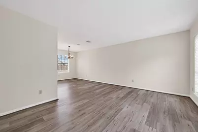 3102 Lakefield Way, Sugar Land, TX 77479 - Photo 5