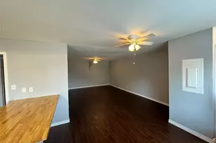 1221 Houston St, Rosenberg, TX 77471 - Photo 3