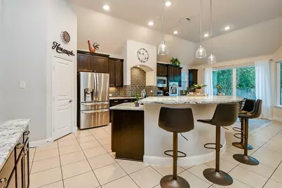 66 N Swanwick Place, Tomball, TX 77375 - Photo 11