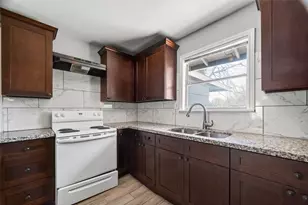 6022 Lyndhurst Dr, Houston, TX 77033 - Photo 7