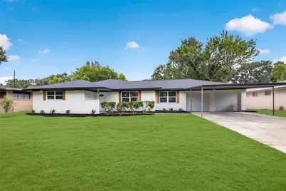 903 Rosewood Drive, Baytown, TX 77520 - Photo 1