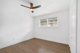 903 Rosewood Dr, Baytown, TX 77520 - Photo 37