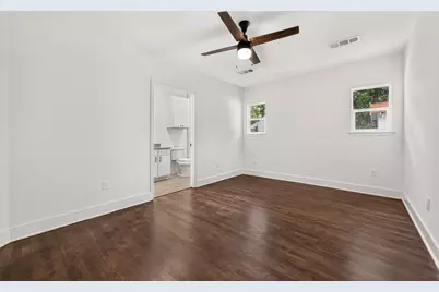 321 S Arcola Street, Angleton, TX 77515 - Photo 21