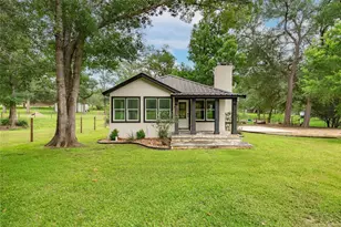 2283 Tigerpoint Rd, Brenham, TX 77833 - Photo 1