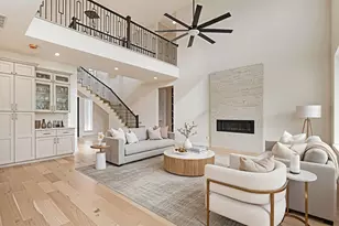 2021 Marnel Rd, Houston, TX 77055 - Photo 9