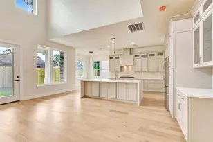 2021 Marnel Rd, Houston, TX 77055 - Photo 15