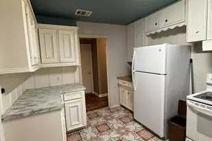 247 Hohldale St, Houston, TX 77022 - Photo 9